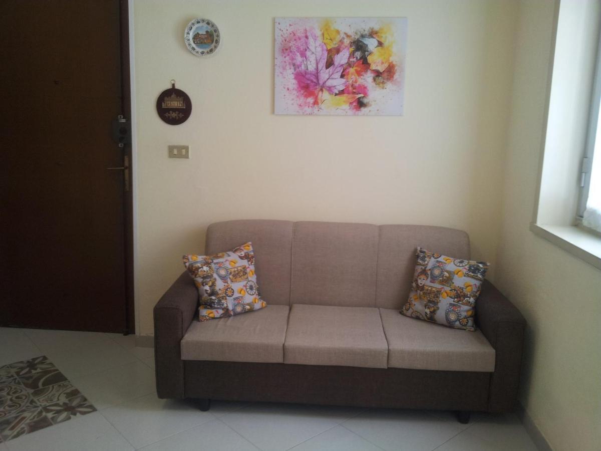 شقة Al Narciso House By Franco E Lia كاتانيا المظهر الخارجي الصورة